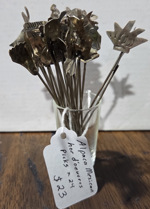 Alpaca Mexican hor doeuver picks x 24